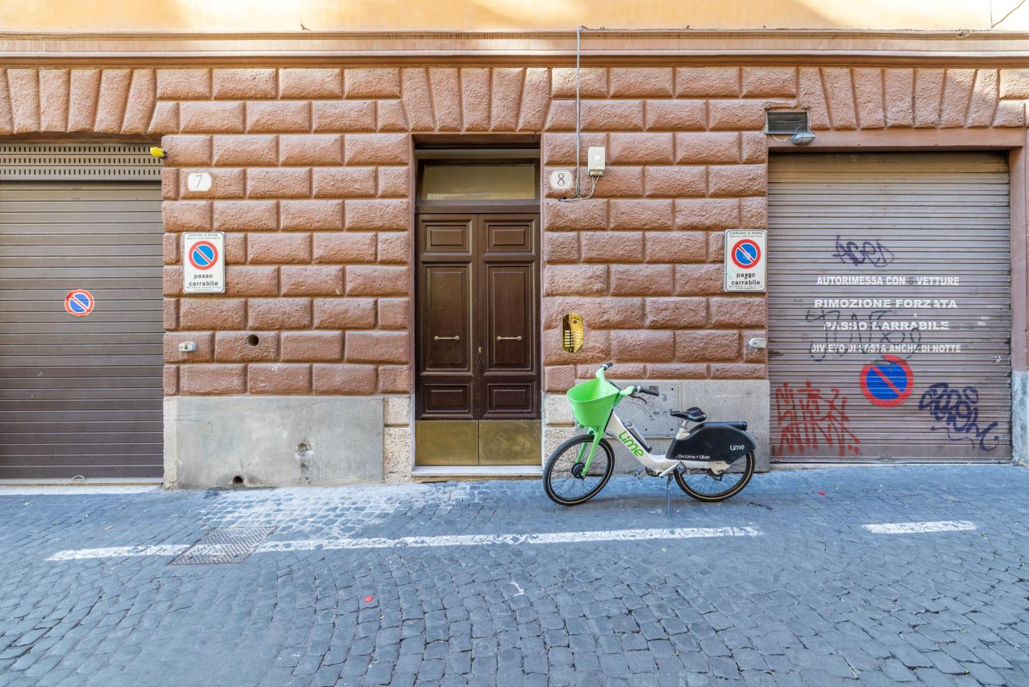 Lovely Studio Apartment - Capocci Rome Extérieur photo